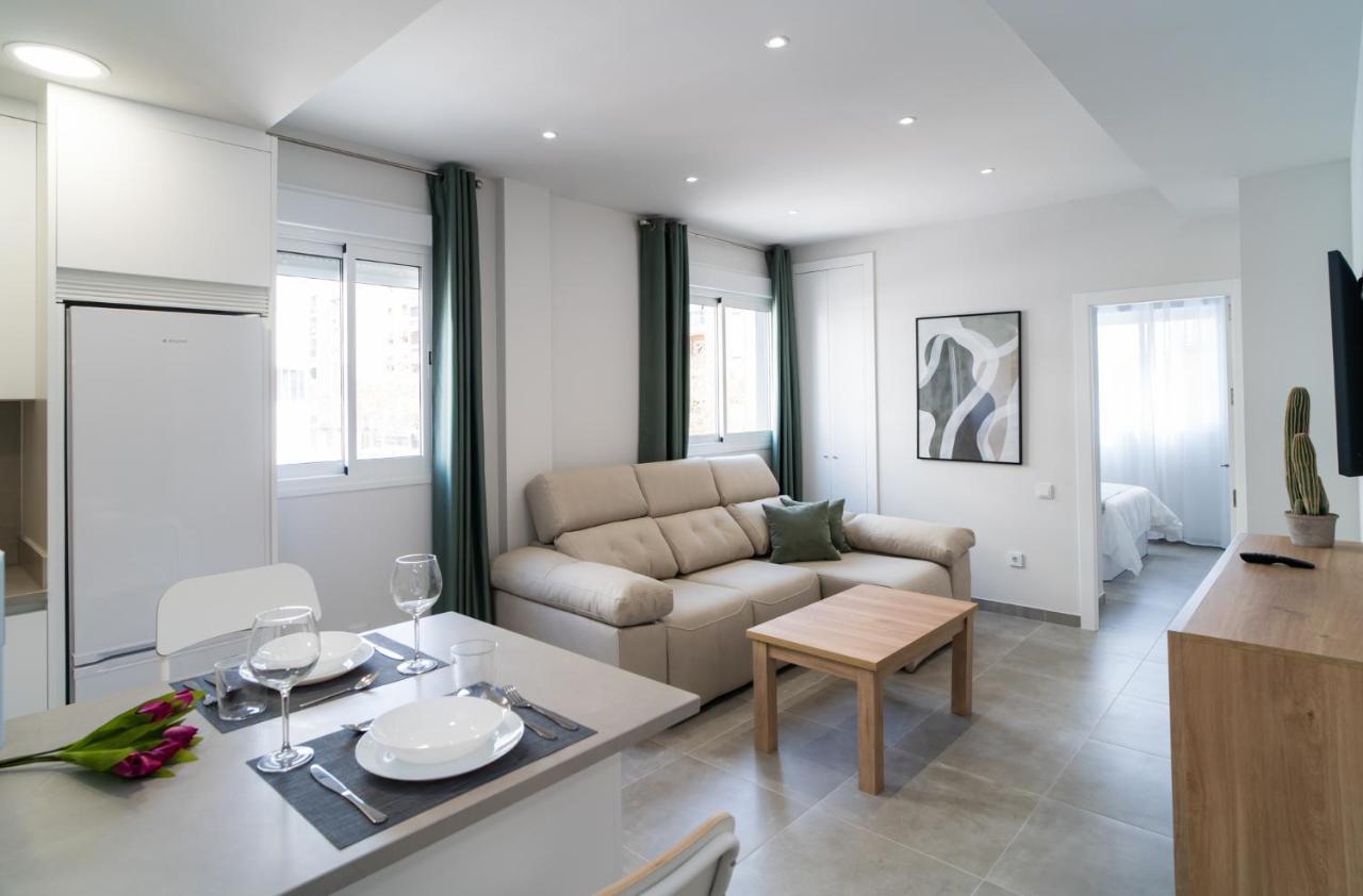 Aac Malaga - Apartamento Muy Comodo Y Bien Comunicado, A 1,3Km Del Centro Extérieur photo